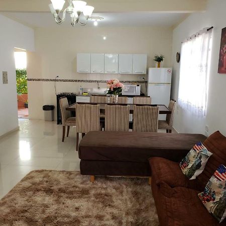 Вилла Yolanda Family House Фос-ду-Игуасу Экстерьер фото