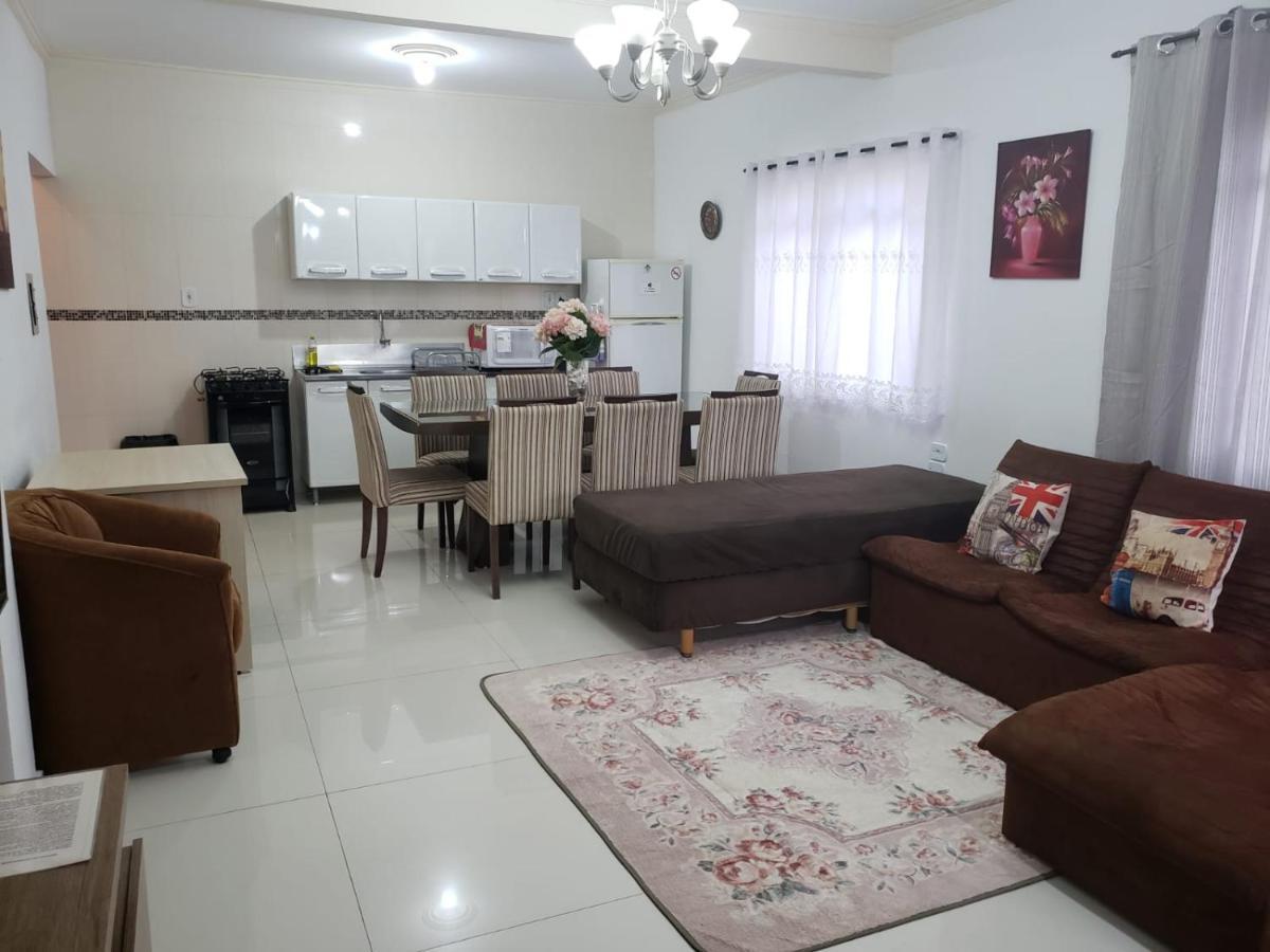 Вилла Yolanda Family House Фос-ду-Игуасу Экстерьер фото